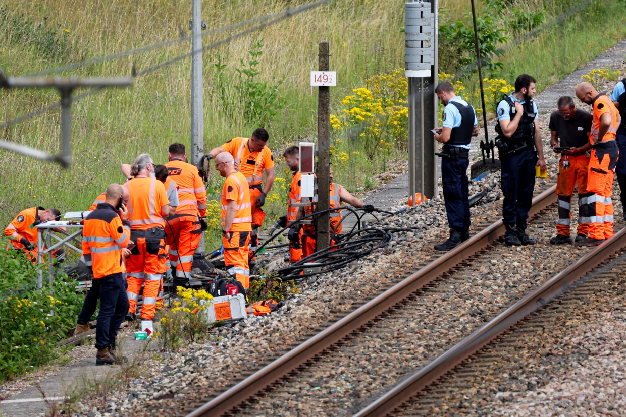 Brandserie trifft deutsche Bahn Was über die Sabotageakte bekannt ist