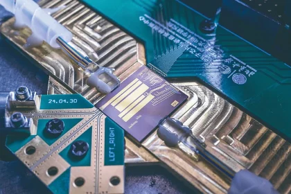 China enthüllt weltweit ersten universellen 6G-Chip