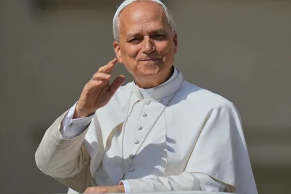 Der Vatikan steigt auf Solarenergie um Plan von Papst Leo XIV