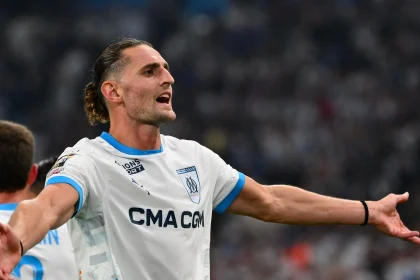 Adrien Rabiot wechselt offiziell zum AC Mailand