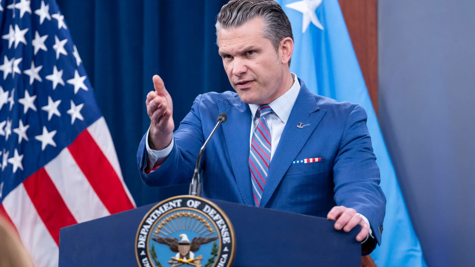 Pentagon-Kurs Hegset formt „Kriegsministerium“