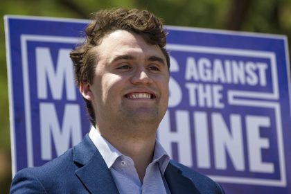 Wer ist Charlie Kirk, was hat er über die Ukraine gesagt und warum wollte man ihn töten?