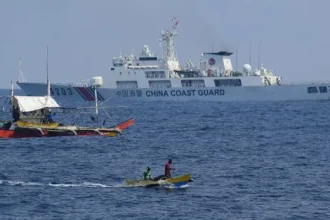 China rammt philippinisches Schiff bei Titu-Insel
