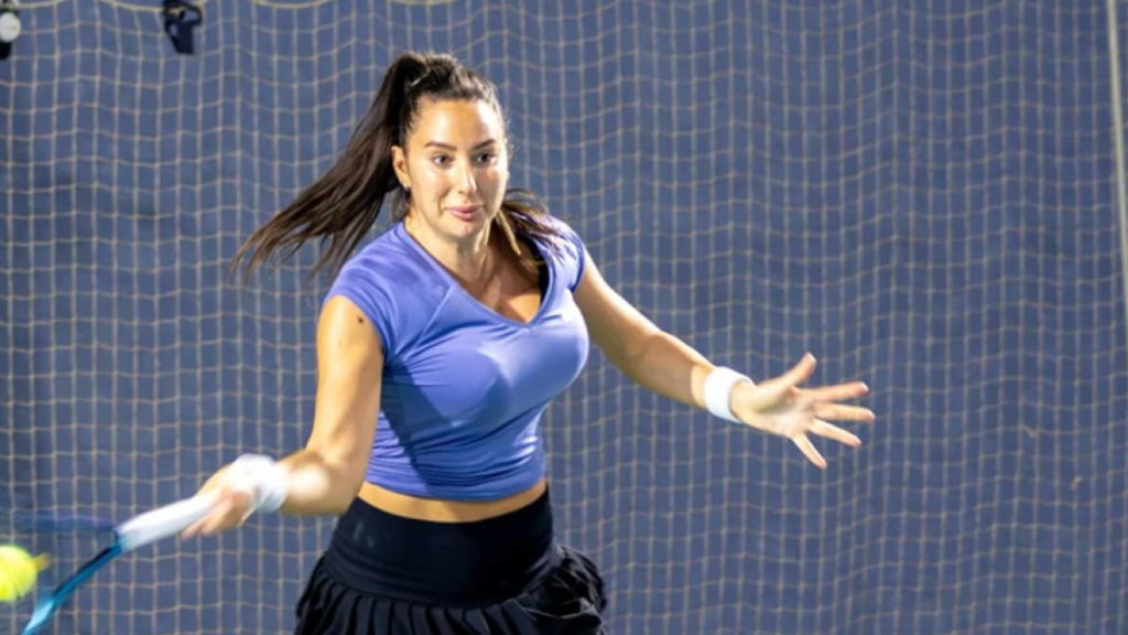 Französische Tennisspielerin Océane Dodin feiert Comeback nach einzigartiger Operation