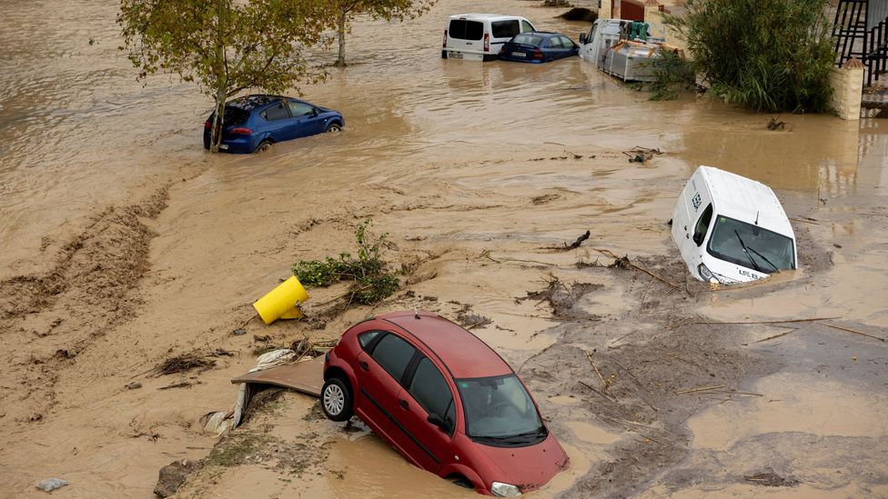 Unwetter in Katalonien: Heftige Überschwemmungen durch Sturm Alice