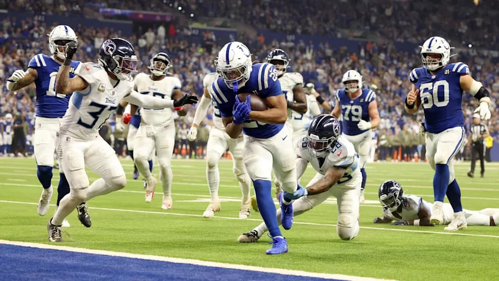 NFL-Spiel in Berlin - Colts gegen Falcons im Olympiastadion