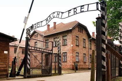 NRW stoppt Versteigerung sensibler KZ-Dokumente