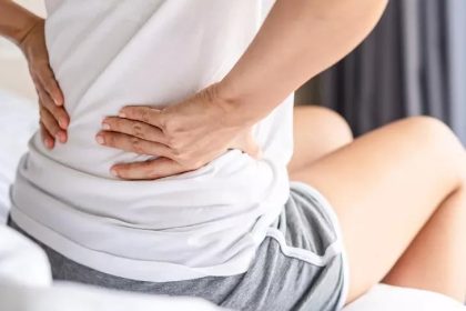 Rückenschmerzen sofort lindern: einfache Übungen, die wirklich helfen