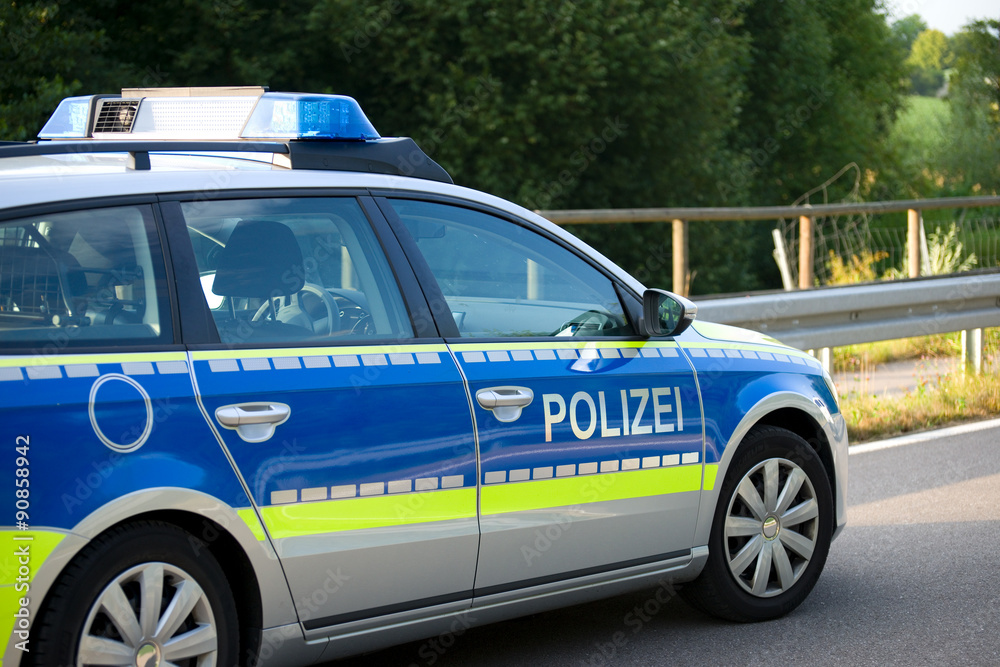 Polizei sperrt Tatort nach Axt-Attacke in Verl ab