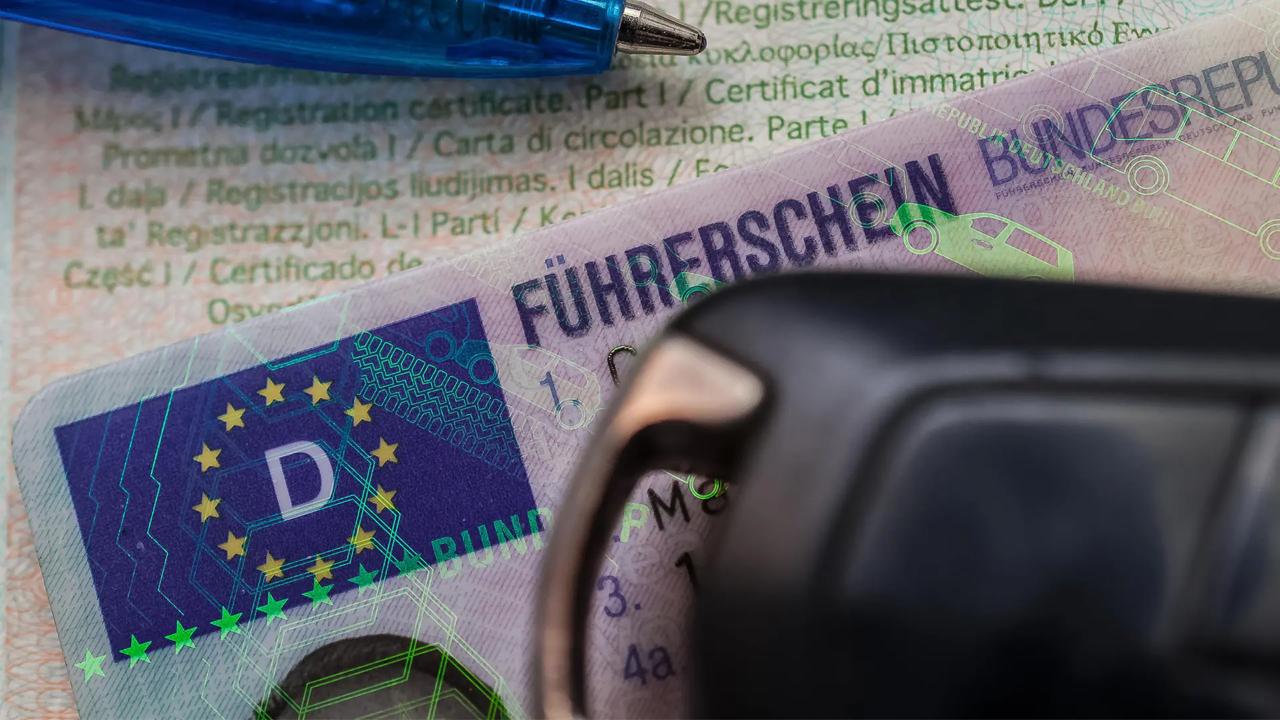 Führerscheine verlieren Gültigkeit: Was Autofahrer wissen müssen. Was passiert, wenn der Führerschein nicht umgetauscht wird