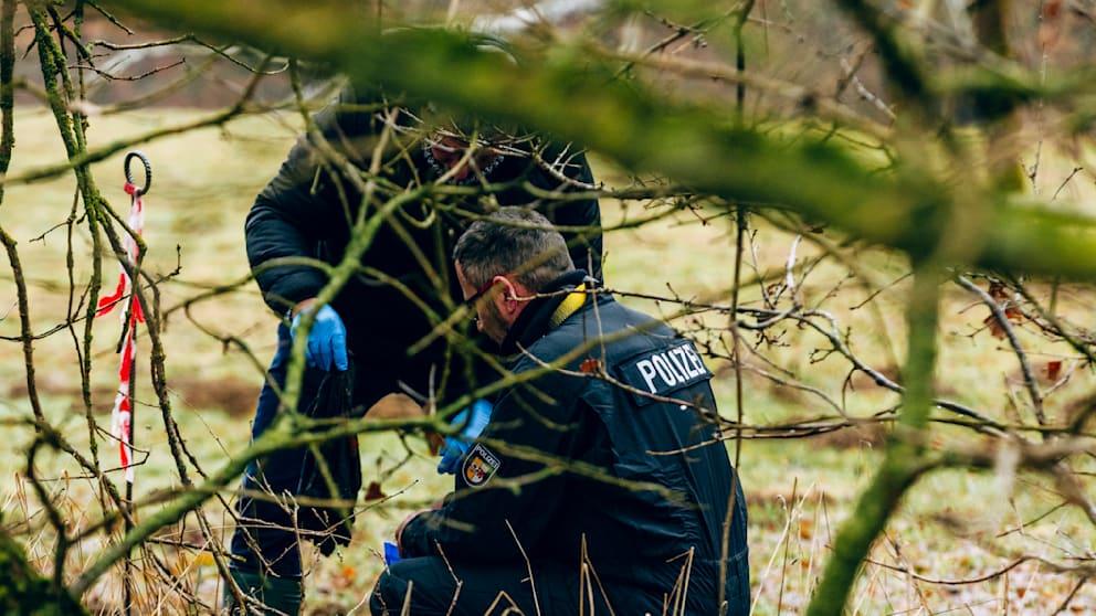 Neue Suche am Fundort der Leiche von Fabian - Polizei sichert Beweismittel