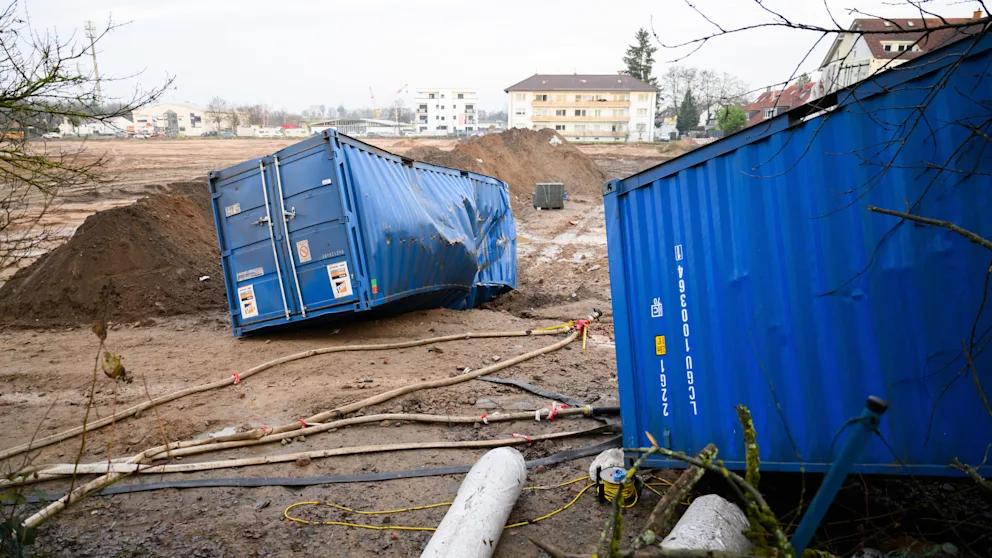 Bombensprengung in Hanau geht schief: schwere Schäden