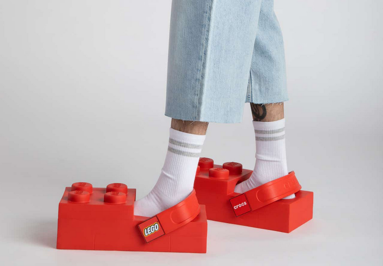 Neue LEGO Crocs Brick Clog