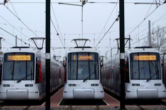 Rheinbahn streicht Fahrten wegen Zeitumstellung: Linien und Details