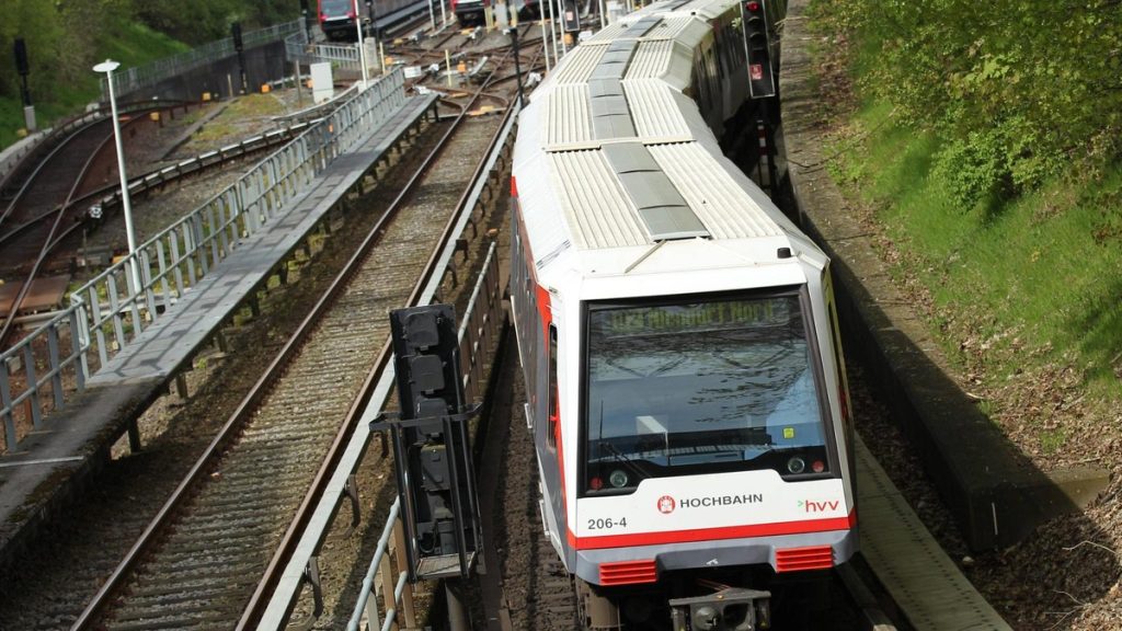 Hamburger U-Bahn schränkt Betrieb auf wichtiger Strecke ein: Grund und Zeitraum