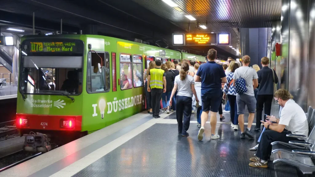 Rheinbahn streicht Fahrten wegen Zeitumstellung: Linien und Details