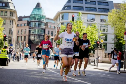 Düsseldorf Marathon 2026: Datum, Anmeldung, Startzeiten und Preise