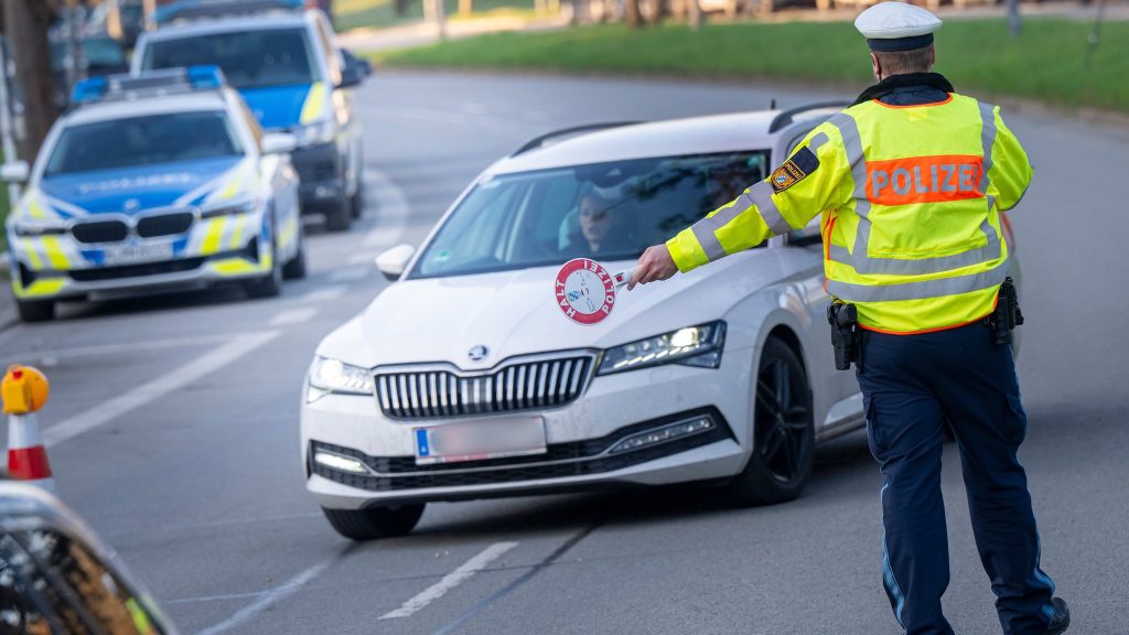 Blitzermarathon Bayern heute: Wo geblitzt wird und worauf Autofahrer achten müssen