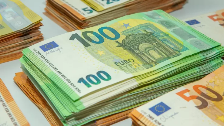 Bonus 2026 in Deutschland: Anspruch, Regeln und Kritik. Wer bekommt die Prämie