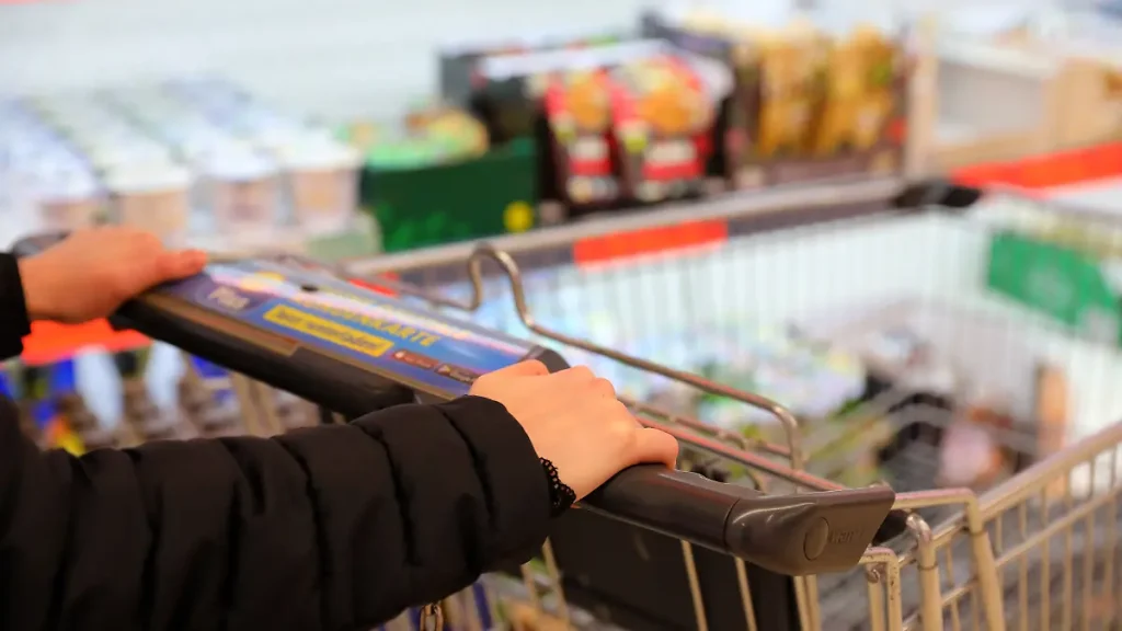 Wann haben Geschäfte zu Ostern 2026 geöffnet: Aldi, Lidl, Rewe Zeiten