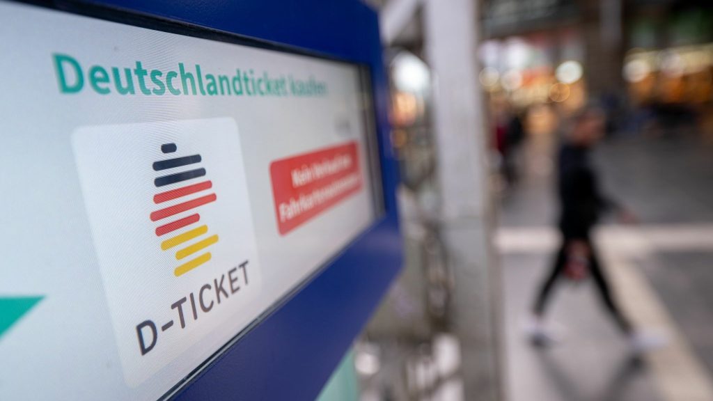 Deutschlandticket für Rentner 2026: Wer nur 27 Euro zahlt – und wer nicht
