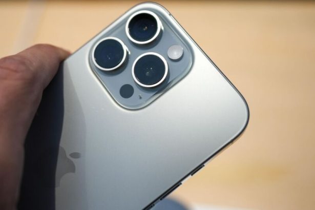 Apple überrascht mit iOS 18.7.7: Sicherheitsupdate für alle iPhones