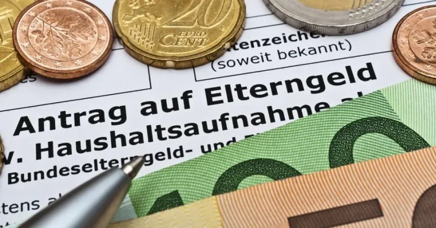 Elterngeld berechnen 2026: Wie viel Elterngeld bekomme ich?