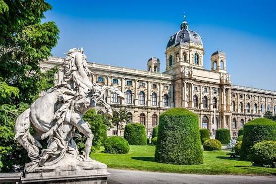 Urlaub in Wien 2026: Routen, Sehenswürdigkeiten und praktische Reisetipps