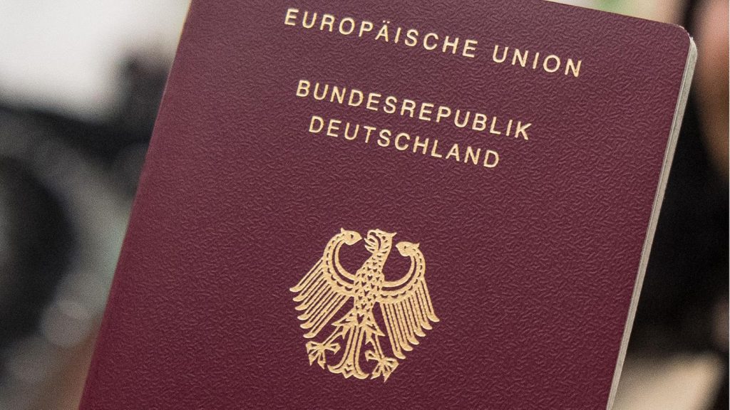 Einbürgerung in Deutschland 2026: Voraussetzungen und Antrag