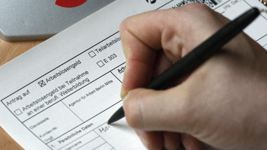 ALG 1 berechnen 2026: Wie viel Arbeitslosengeld bekomme ich?