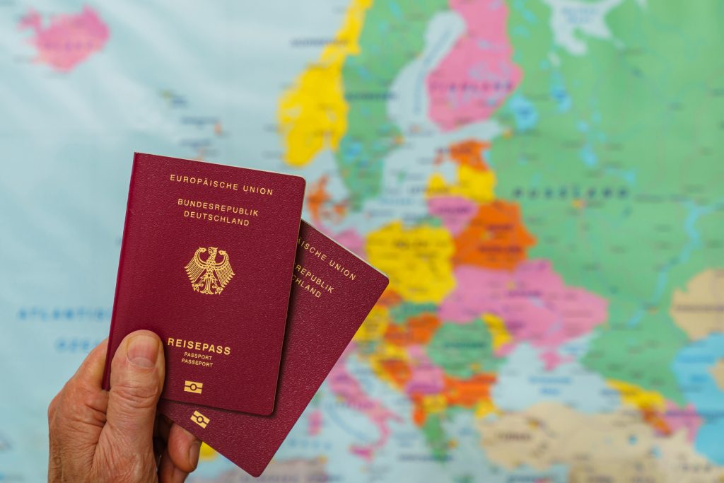 Doppelte Staatsbürgerschaft 2026: Wer darf zwei Pässe haben?