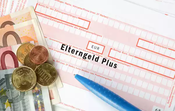 ElterngeldPlus 2026: Unterschied zum Basis-Elterngeld und Vorteile