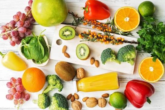 Vitamin C: Tagesbedarf, Lebensmittel und Wirkung