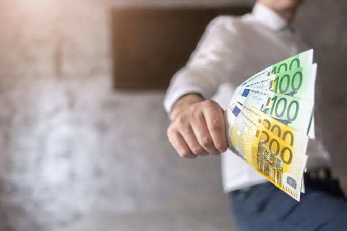Sofortkredit online 2026: Vergleich und seriöse Anbieter