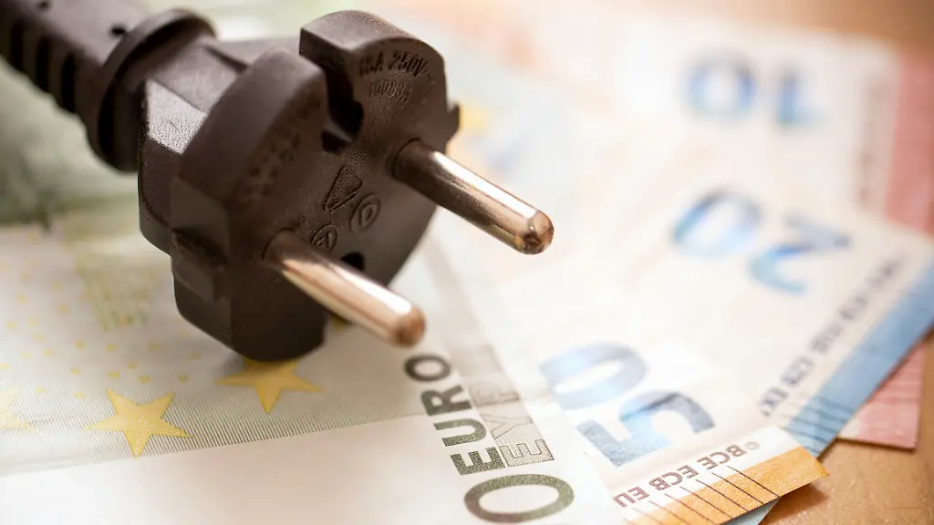 Stromanbieter wechseln 2026: Anleitung und Spar-Tipps