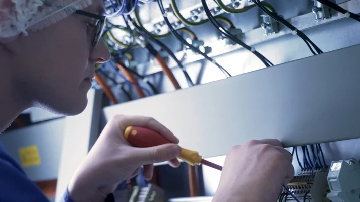 Ausbildung in Deutschland 2026: Berufe, Gehalt und Bewerbung