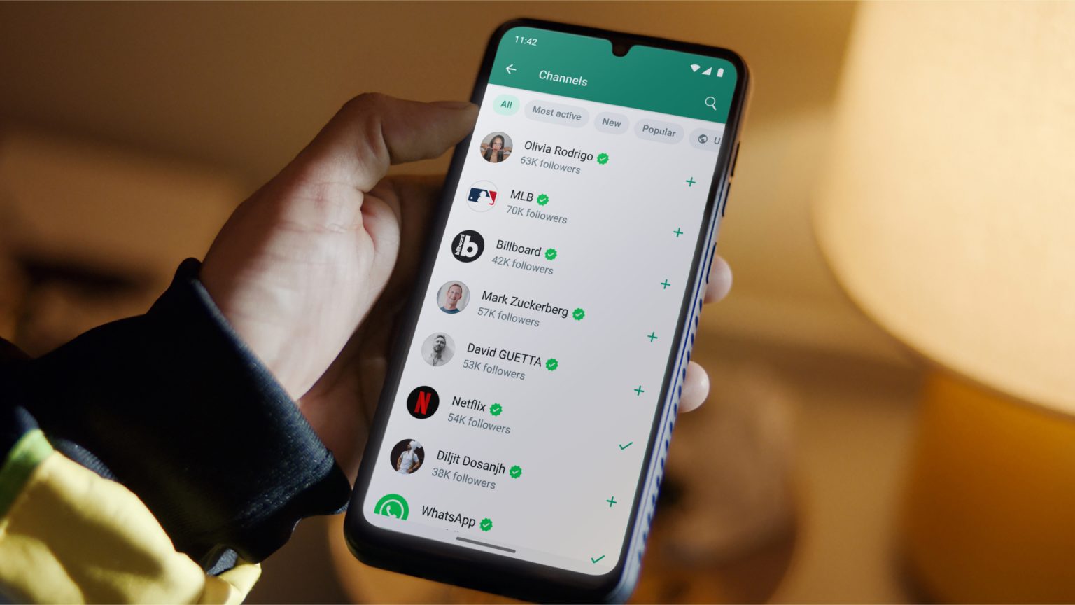 WhatsApp-Status: Verbergen, ansehen und privathalten 2026