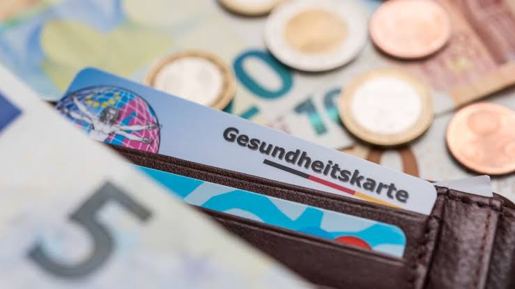 Wechsel von PKV zu GKV 2026: Voraussetzungen und Wege zurück