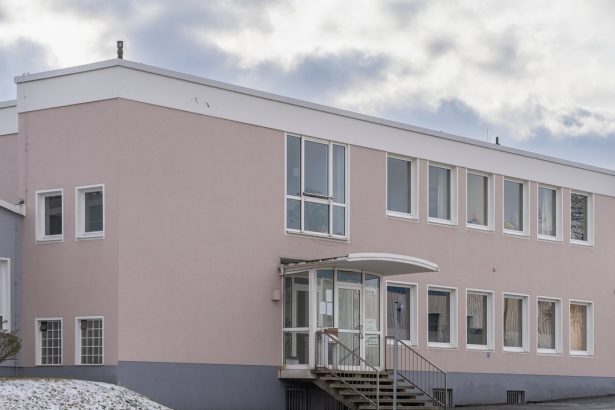 Gebäude der Agentur für Arbeit Hof mit der Familienkasse
