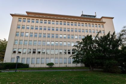 Gebäude des Finanzamts Berlin-Steglitz