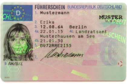 Muster des EU-Kartenführerscheins der Bundesrepublik Deutschland, Vorderseite