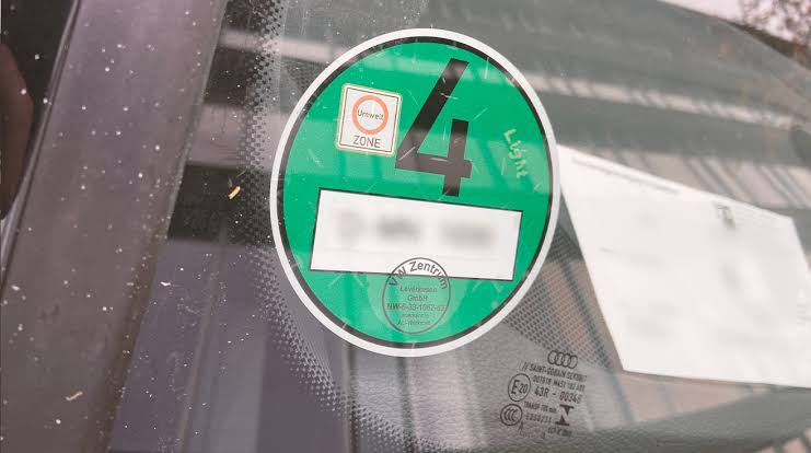 Umweltplakette beantragen 2026: Wo und wie geht das?